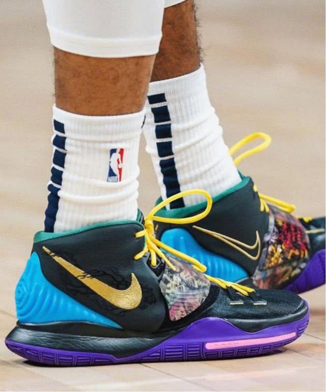 弗里克：亚马尔这个月该不该去国家队？这不是我的问题（弗里克谈亚马尔本月是否该赴国家队：这不归我决定）