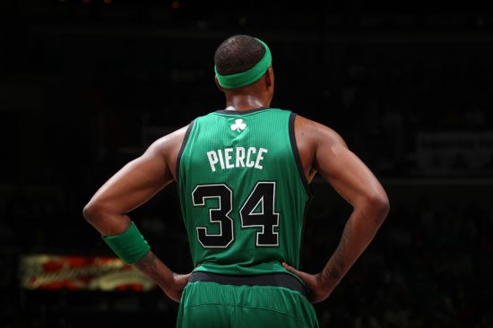 状元缺阵贝恩砍37分，吉迪22+9+6+8失误，魔术15分逆转送公牛4连败（状元缺席贝恩轰37分，吉迪22+9+6伴8失误，魔术克服15分劣势送公牛四连败）