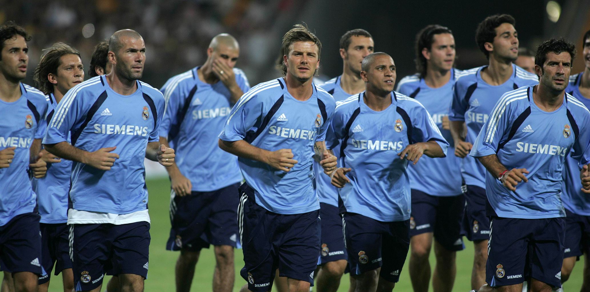 半场战报：莱切2-0都灵，班达建功，拉萨纳-库利巴利破门（半场速递：莱切2-0领先都灵，班达与拉萨纳-库利巴利各入一球）