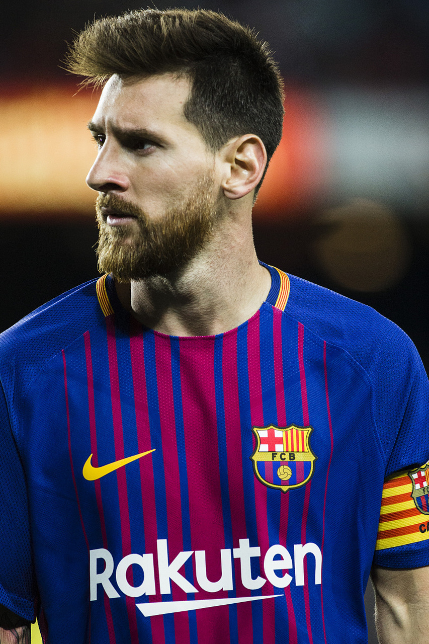 德天空：拜仁看上安德莱赫特17岁中场德卡特（德国天空体育：拜仁相中安德莱赫特17岁中场德卡特）