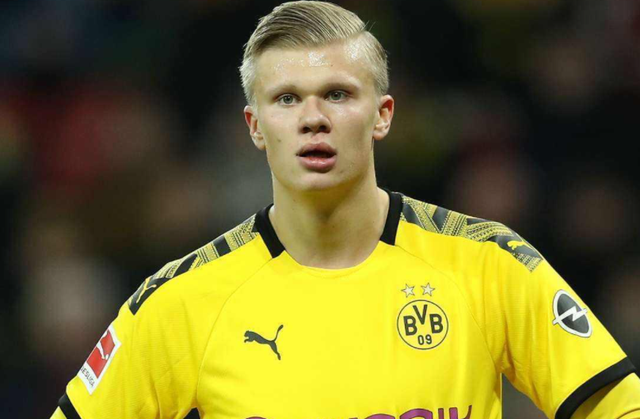 莱万特高层：几乎每天都收到关于埃永的报价，冬窗不考虑出售他（莱万特高层：埃永报价几乎天天来，冬窗无意出售）