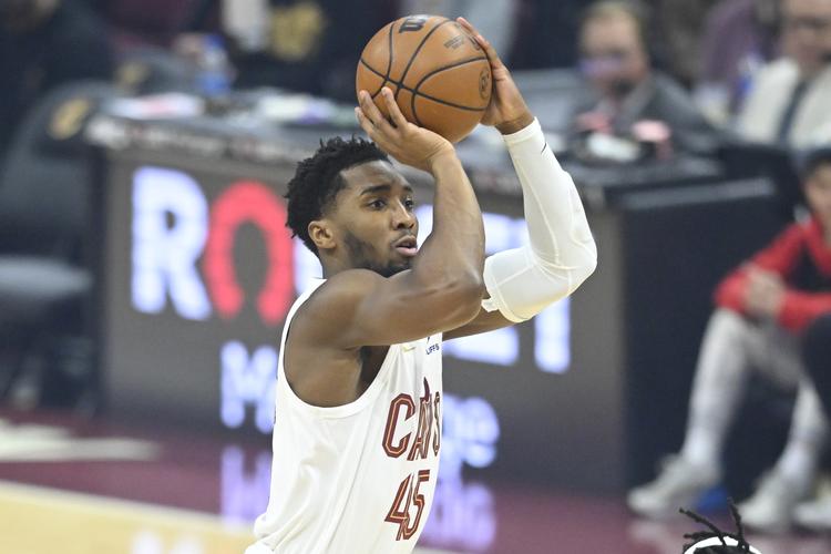 官方：阿拉维斯球迷可前往诺坎普现场观看客战巴萨的比赛（官方：阿拉维斯球迷获准赴诺坎普现场观战客场对阵巴萨）