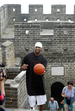 凯恩：如果我们想成功贝林至关重要；让福登明确位置是件好事（凯恩：若想成功，贝林厄姆不可或缺；明确福登位置是好事）