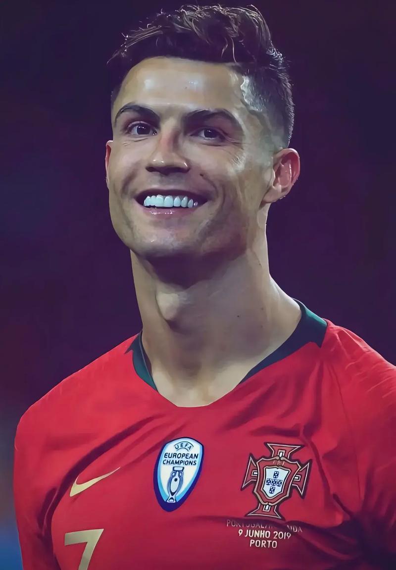 弗拉霍维奇晒龙珠悟空恢复照：手术很顺利，感谢大家（弗拉霍维奇晒悟空主题恢复照：手术顺利，感谢支持）